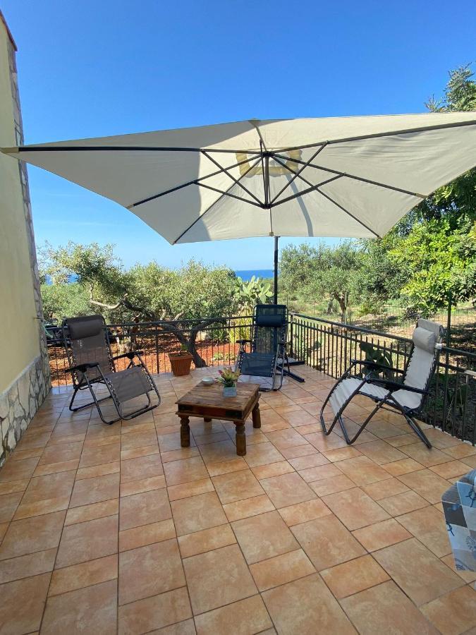 Villa L'Orizzonte Di Calabianca Кастелламмаре-дель-Гольфо Екстер'єр фото
