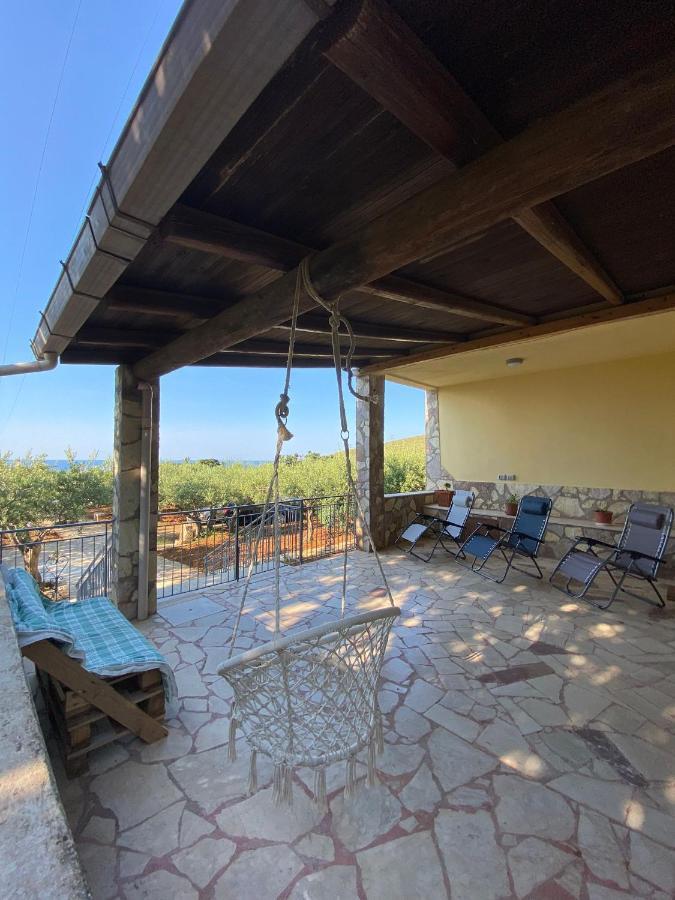 Villa L'Orizzonte Di Calabianca Кастелламмаре-дель-Гольфо Екстер'єр фото