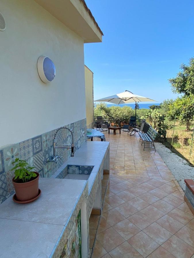 Villa L'Orizzonte Di Calabianca Кастелламмаре-дель-Гольфо Екстер'єр фото